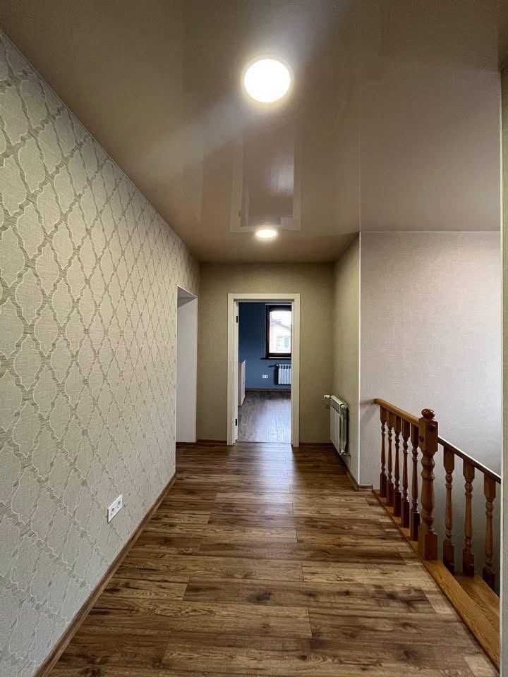 Wallpaper Hanging & Removal in Redondo Beach, CA, project photo 4